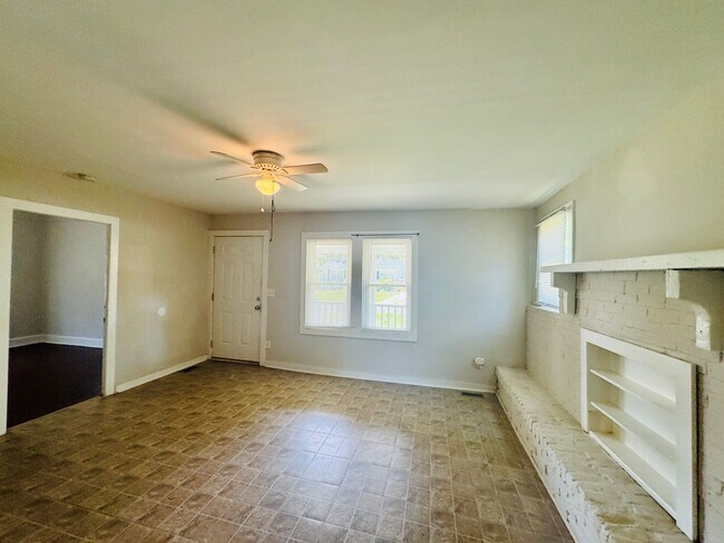 Foto del edificio - Move in Ready!