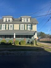 Building Photo - 9 3rd St
