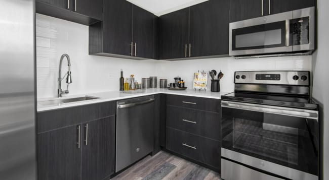 Photo - 5 E Delaware Pl Apartment