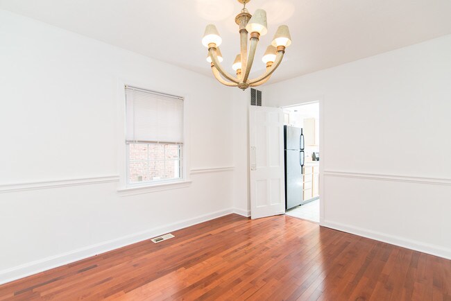 Foto del edificio - 1504 Underwood St NW
