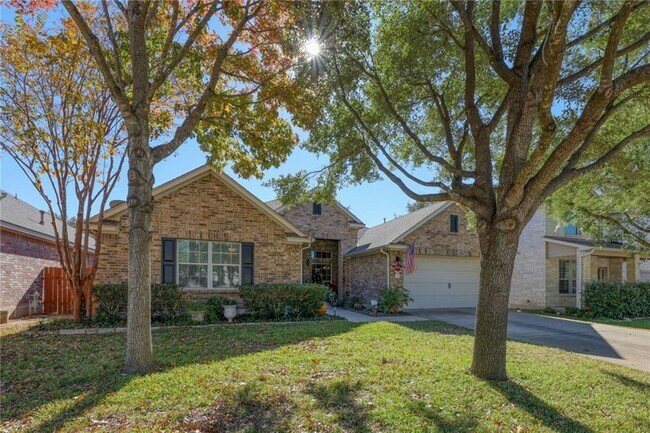 Foto del edificio - 2406 Powderham Ln