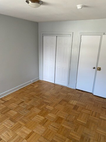 Photo du bâtiment - 2 Bedroom Apartment located along The King...