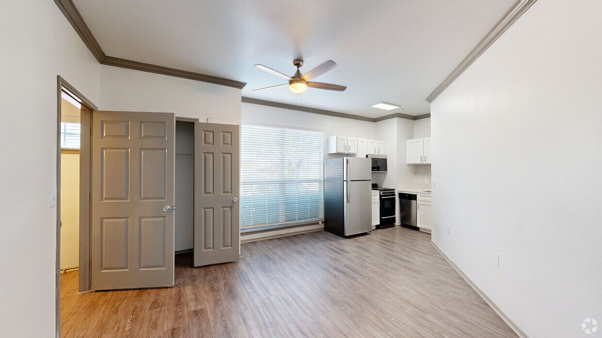 Photo - Palencia Apartments