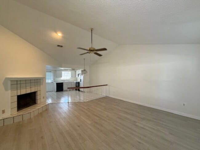 Photo - 2 Bedroom w/ Fireplace- Water &amp; Lawn C... House