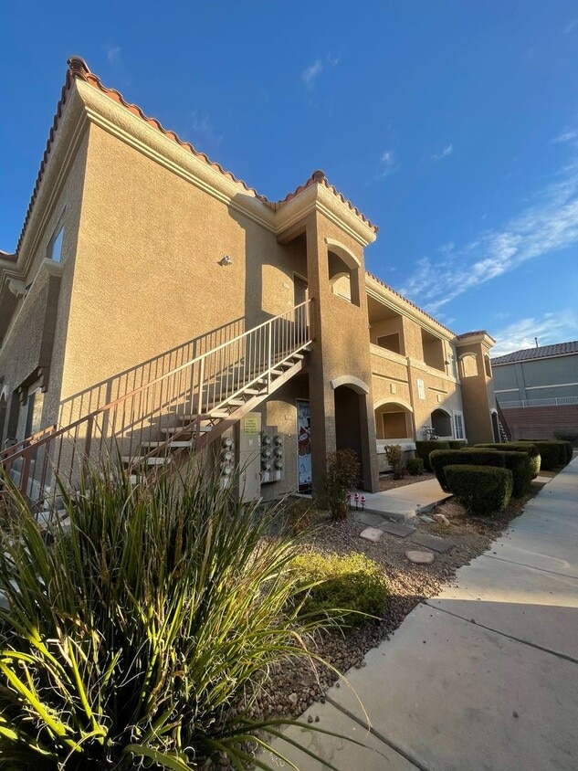 10245 S Maryland Pkwy Unit 1190, Las Vegas, NV 89183 Condo for Rent
