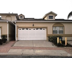 Building Photo - 13218 Fountainbleau Dr