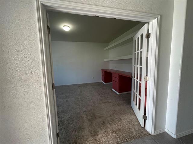 Building Photo - 2408 Barzona Dr