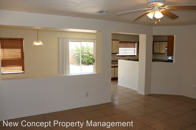 Foto del edificio - 4 br, 2.5 bath House - 2323 S McConnell Dr