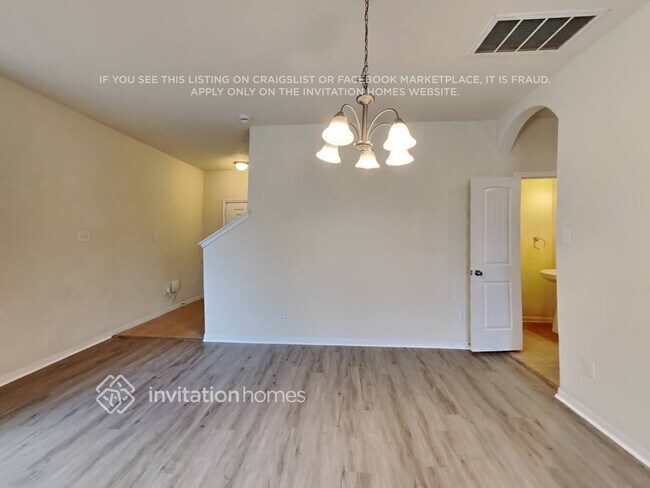 Foto del edificio - 30730 Gardenia Trace Dr