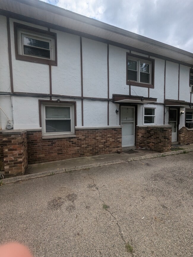 Building Photo - Voyager Apartments