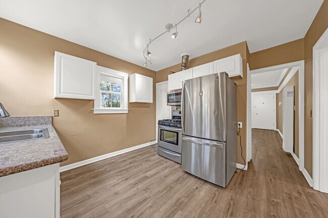 Foto del edificio - 3521 Suter St