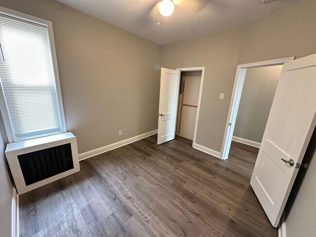 Foto del edificio - 725 S 56th St