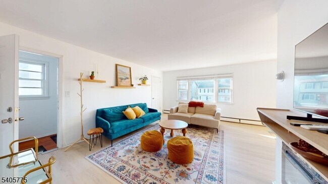 Foto del edificio - 121 3rd St