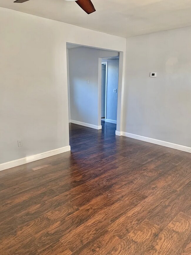 Foto del edificio - 4017 E Palm Ln