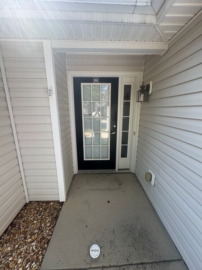 Building Photo - 11241 Avocet Ln