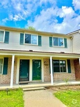 Building Photo - 13426 Denver Cir E