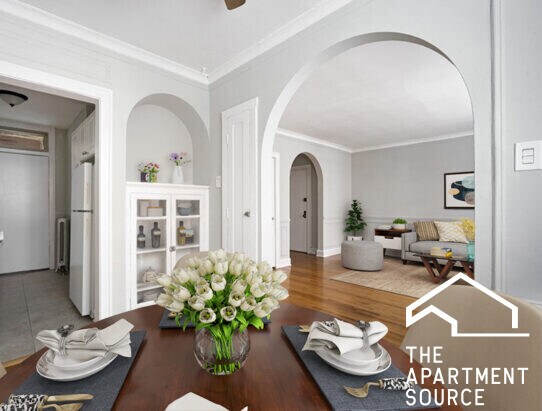 Foto del edificio - 544 W Surf St