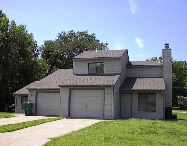 Northfield & Millstead Duplexes Apartments Manhattan, KS