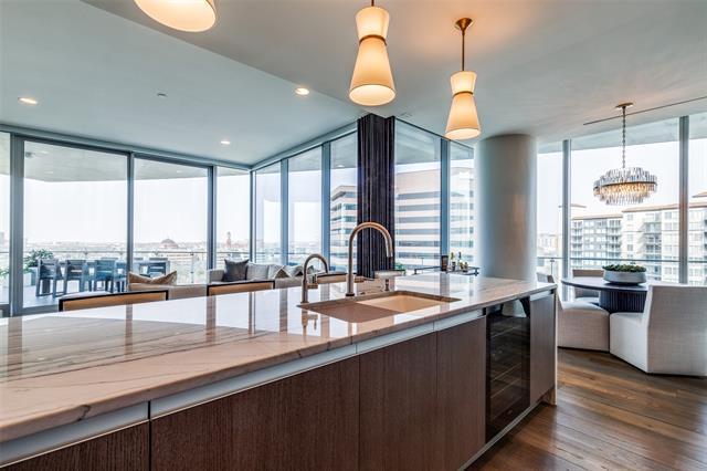 Foto del edificio - 3130 N Harwood St