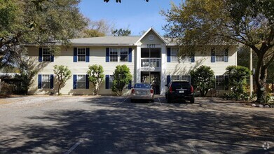 Building Photo - 100 Kazmira Ct
