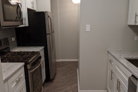 Brand new, updated kitchen! - 2336 N Commonwealth Ave