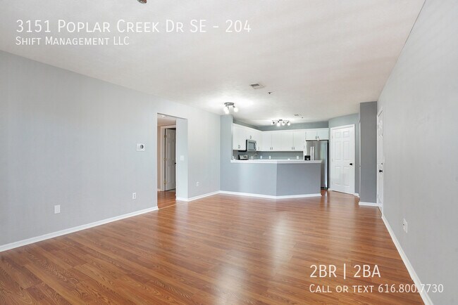Foto del edificio - 3151 Poplar Creek Dr SE