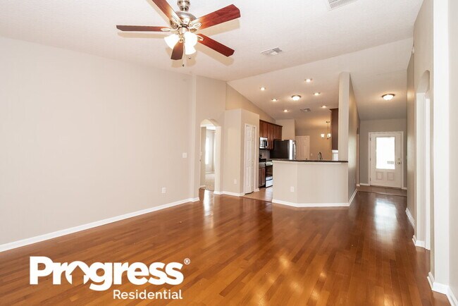 Building Photo - 16247 Magnolia Grove Way
