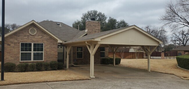 Foto del edificio - 2885 Inniswood Cir