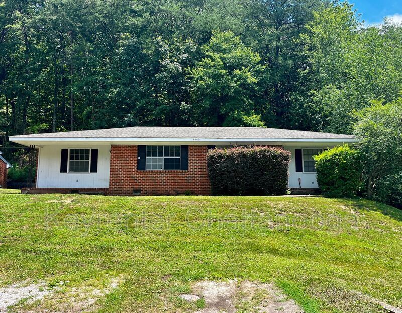 Primary Photo - 4460 Norcross Rd