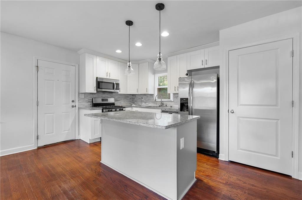 Foto principal - 2474 Habersham Dr