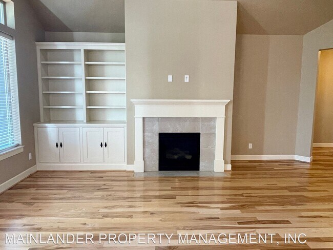 Building Photo - 4 br, 3 bath House - 14188 SW ALPINE CREST...