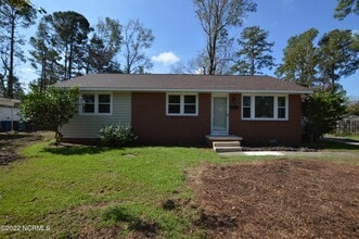 Building Photo - 605 Decatur Rd