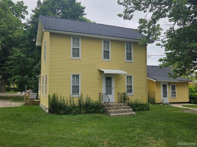 Foto del edificio - 9514 Six Mile Rd