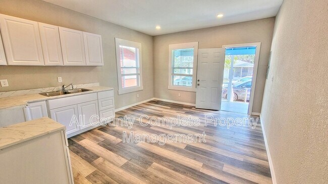 Foto del edificio - 1368 Bridier St