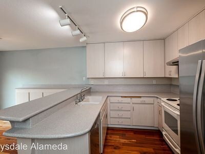 Foto del edificio - 1017 Kingston Ln