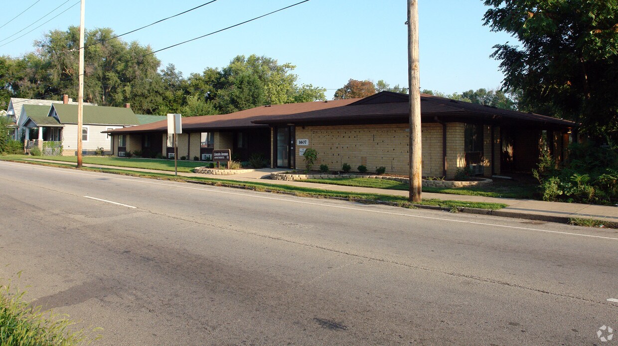 Foto principal - Lincoln Avenue Apartments