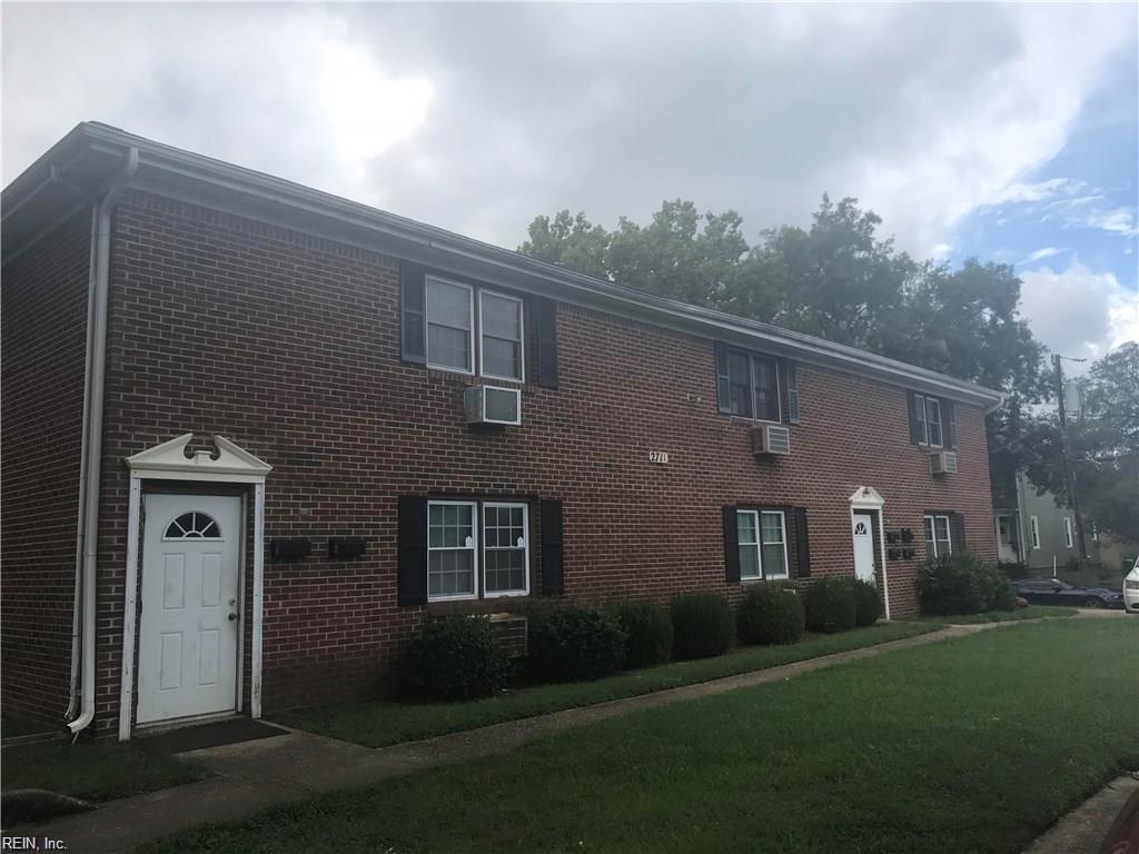 Primary Photo - 2711 Leo St