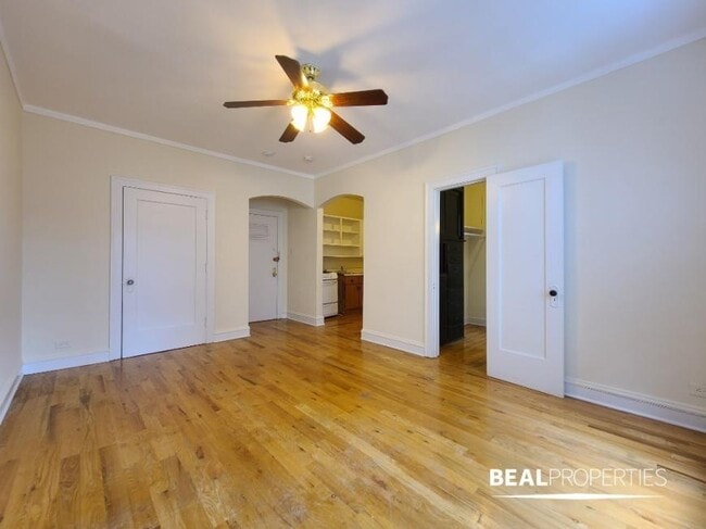 Building Photo - 0 bedroom in CHICAGO IL 60625