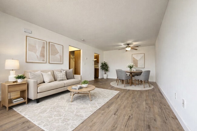 Building Photo - Newbury Place Apartment Homes