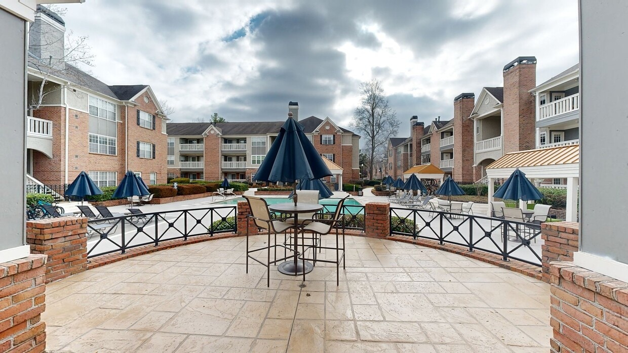 Photo - Arbors River Oaks Apartments