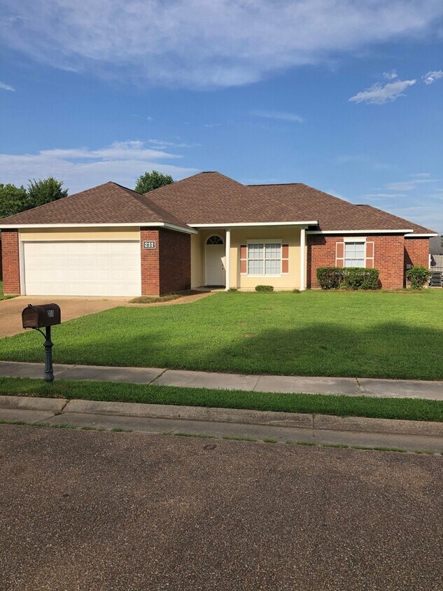 Beautiful Home for Lease! House Rental in Clinton, MS