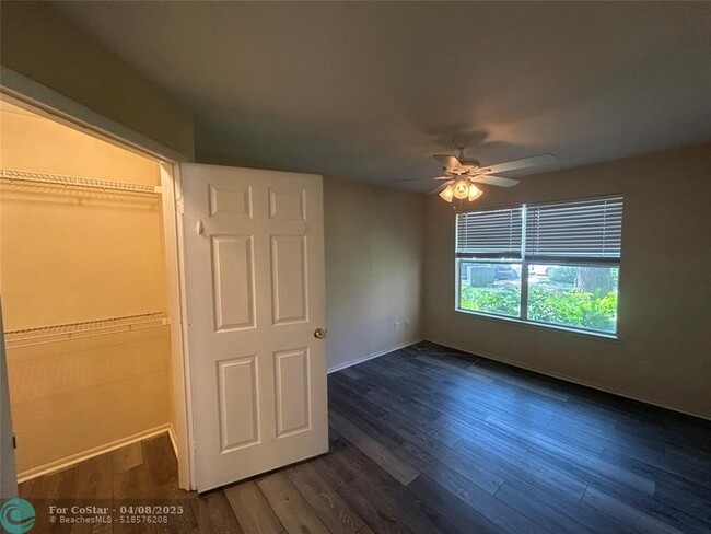Building Photo - 1825 Palm Cove Blvd