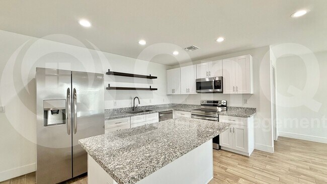 Foto del edificio - 5733 S 13th Ave