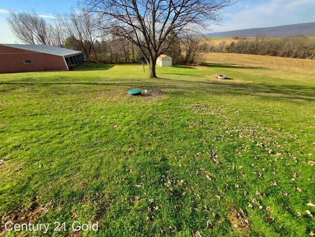 Foto del edificio - 4 br, 1.5 bath House - 203 Krick Lane