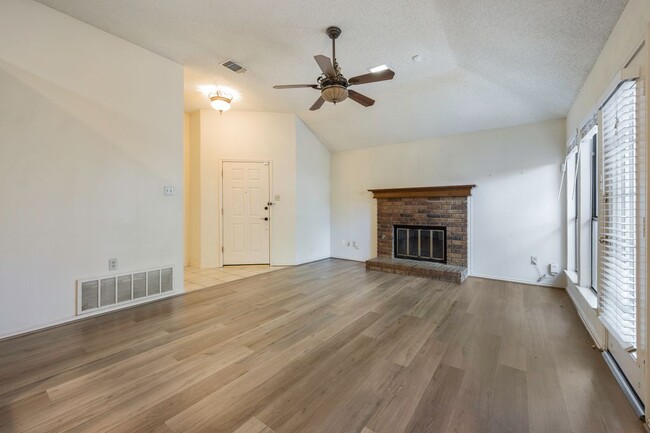 Building Photo - 2016 Hearthside Ln