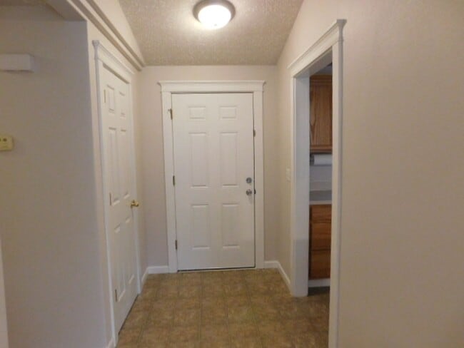 Foto del edificio - 3Bd/2Ba Single Story Home - Available to View!