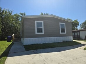 Building Photo - 6 W Canyon Dr