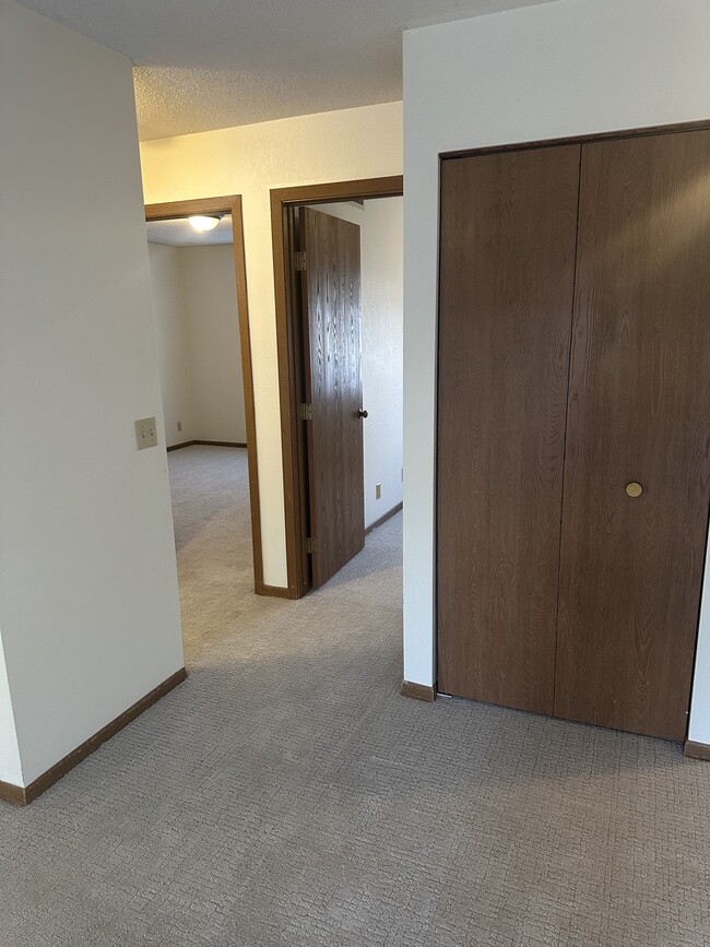 Living room closet and bedrooms - 266 Cambridge Ln