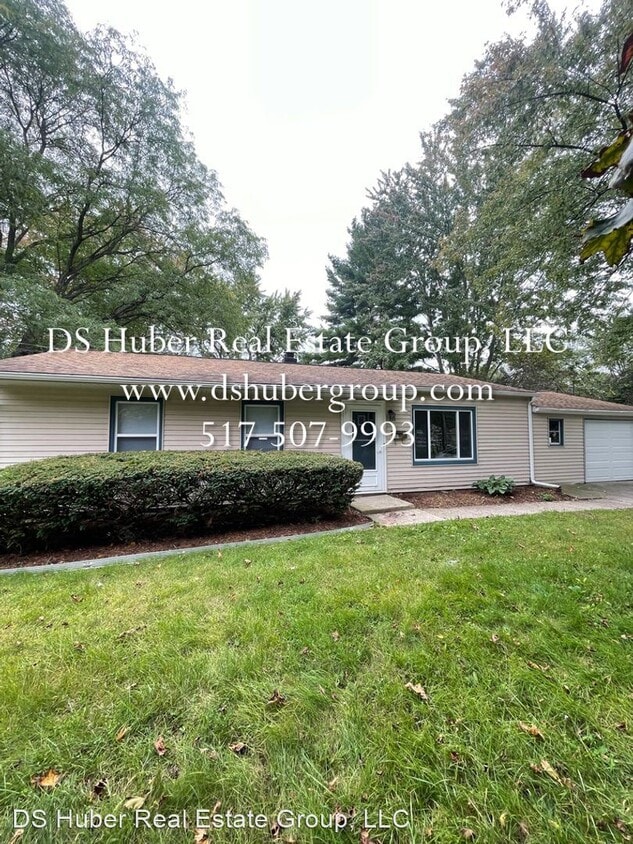 3 br, 1 bath House 601 Beechwood House Rental in Lansing, MI