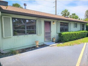 Building Photo - 1711 Settlers Dr